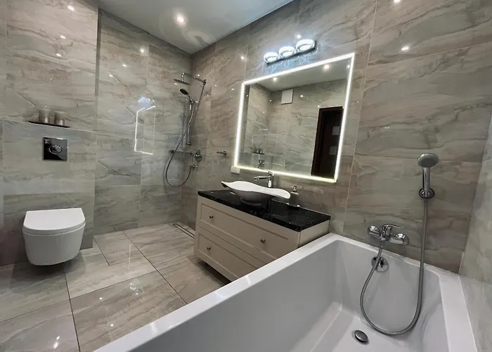 Coco Premium ワルシャワ